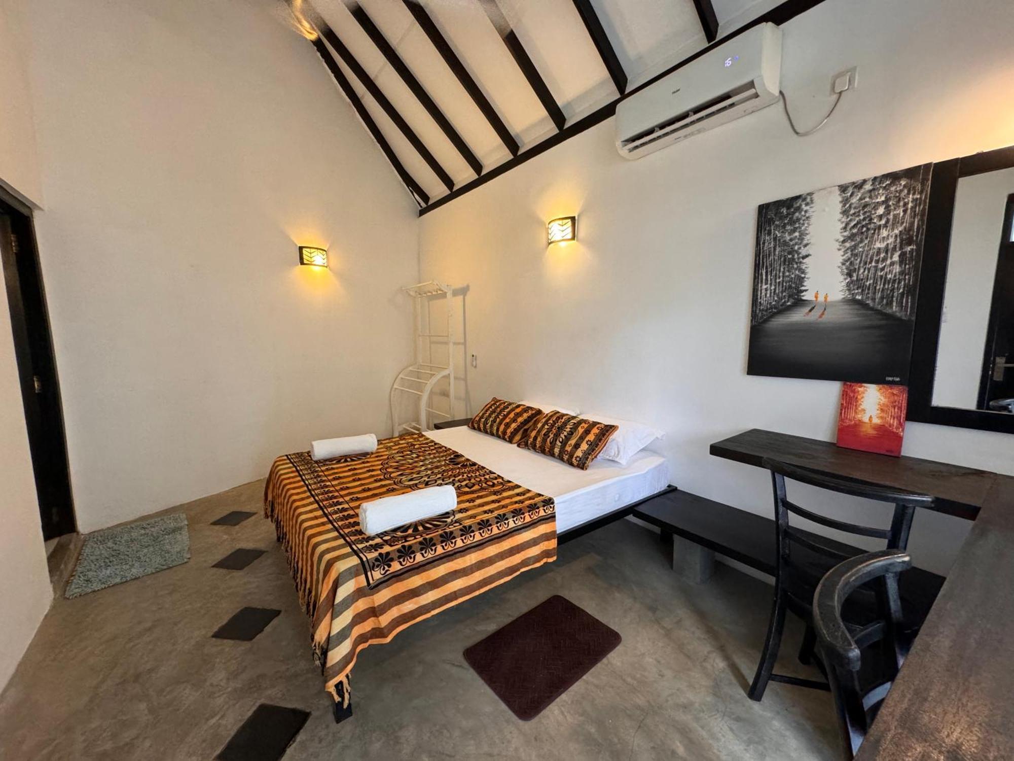 Neo Bay Hotel Weligama Exterior photo