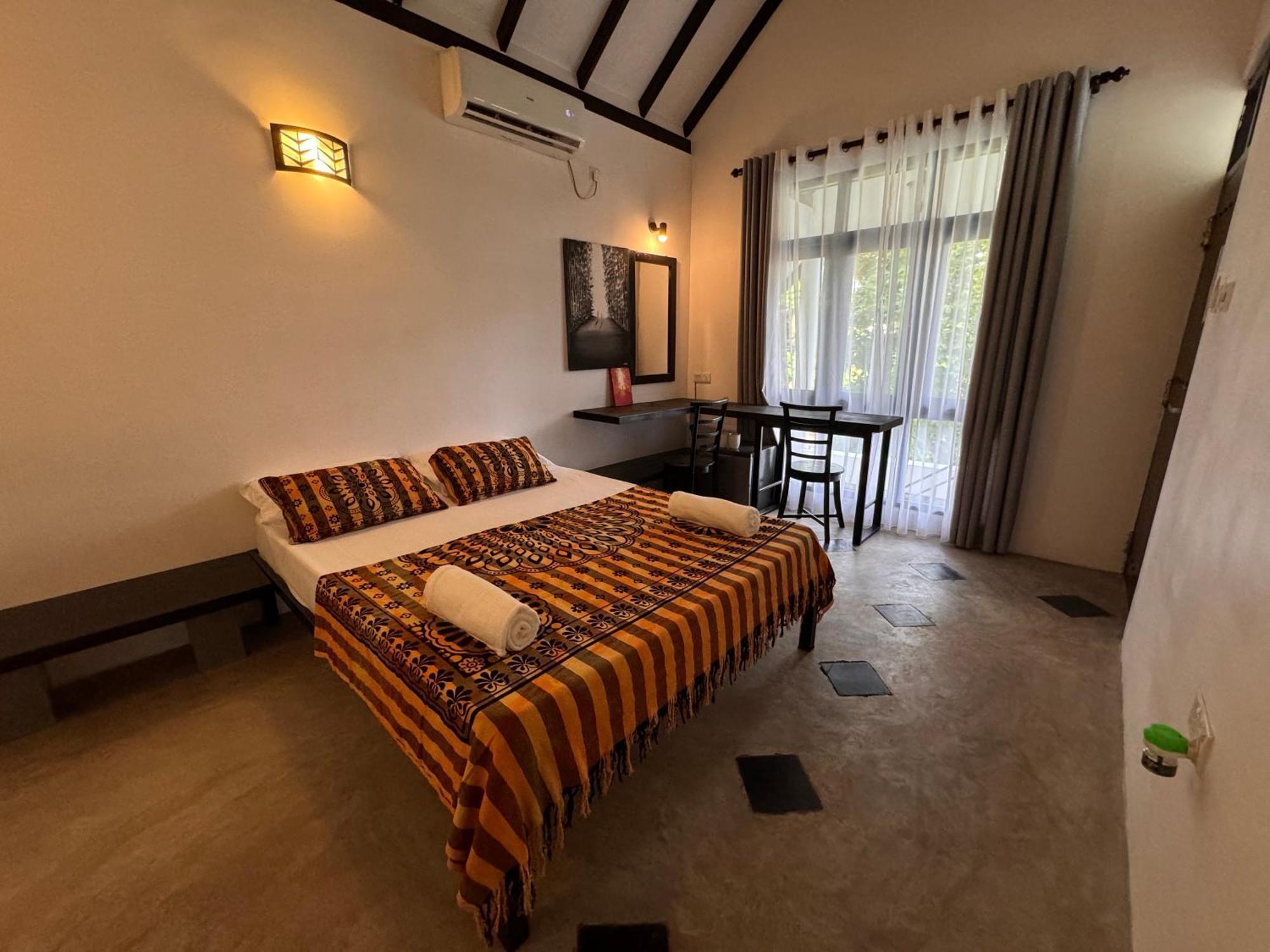 Neo Bay Hotel Weligama Exterior photo